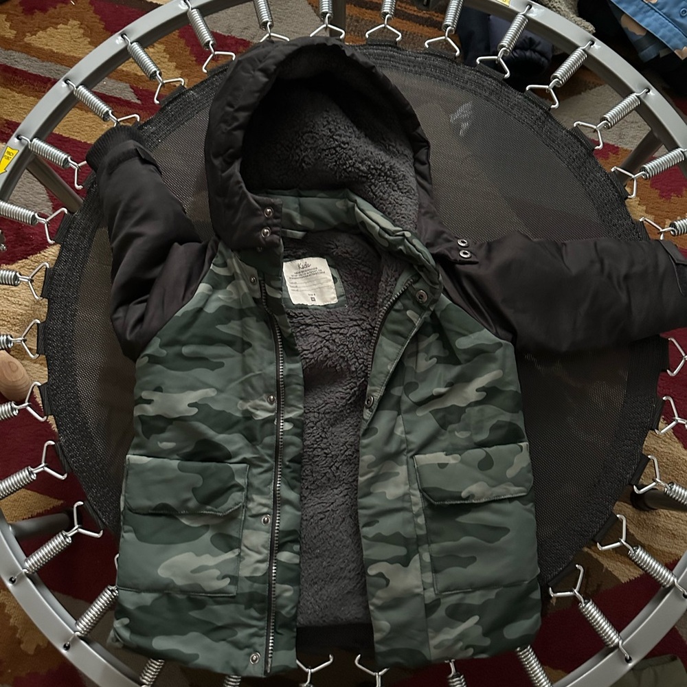 Kids Camouflage Hooded Jacket